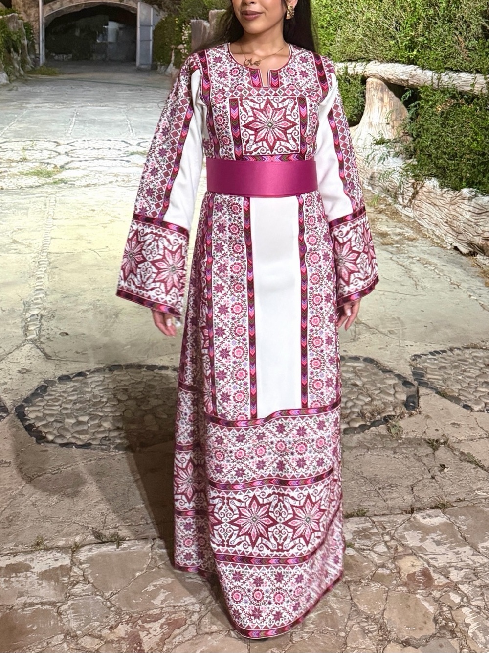 Palestinian Traditional Henna Thobe Pink and White Embroidered Dress